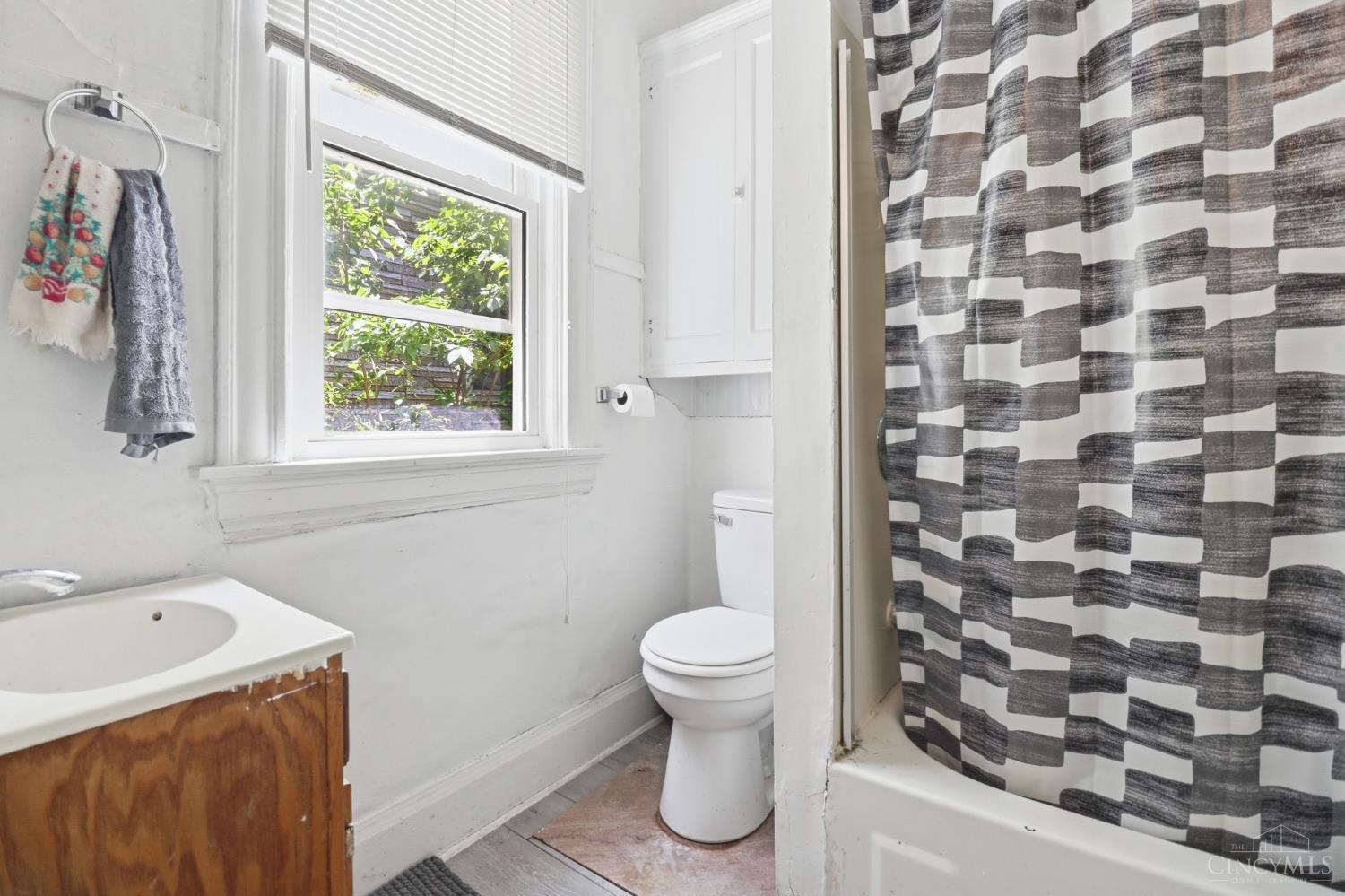 219 Atkinson Street Property Photo 11