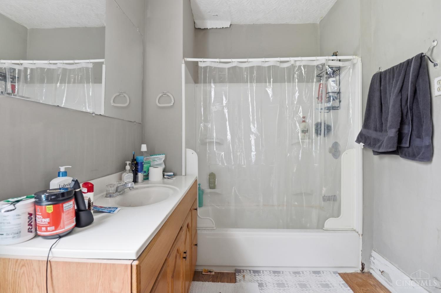 219 Atkinson Street Property Photo 27