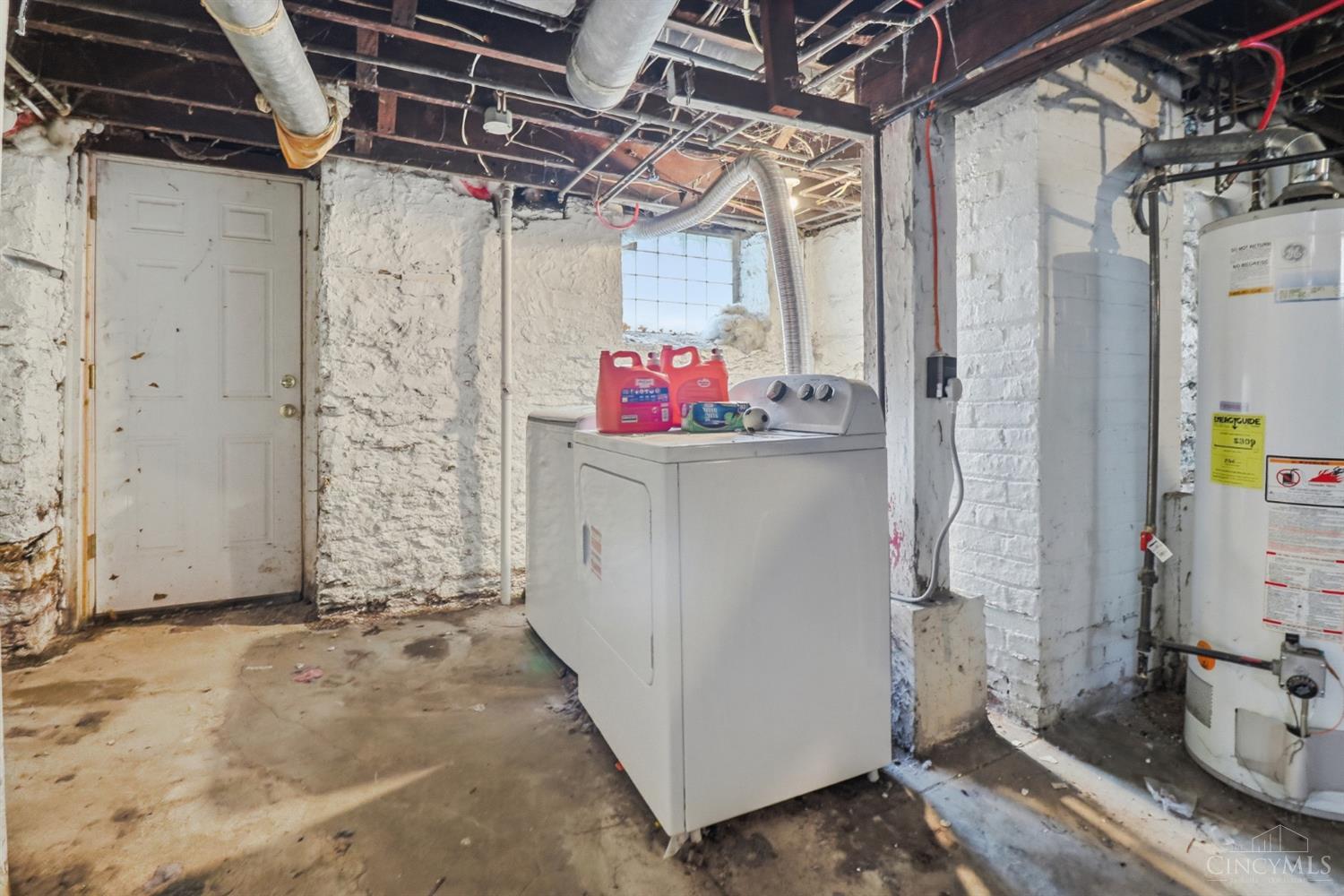 219 Atkinson Street Property Photo 45