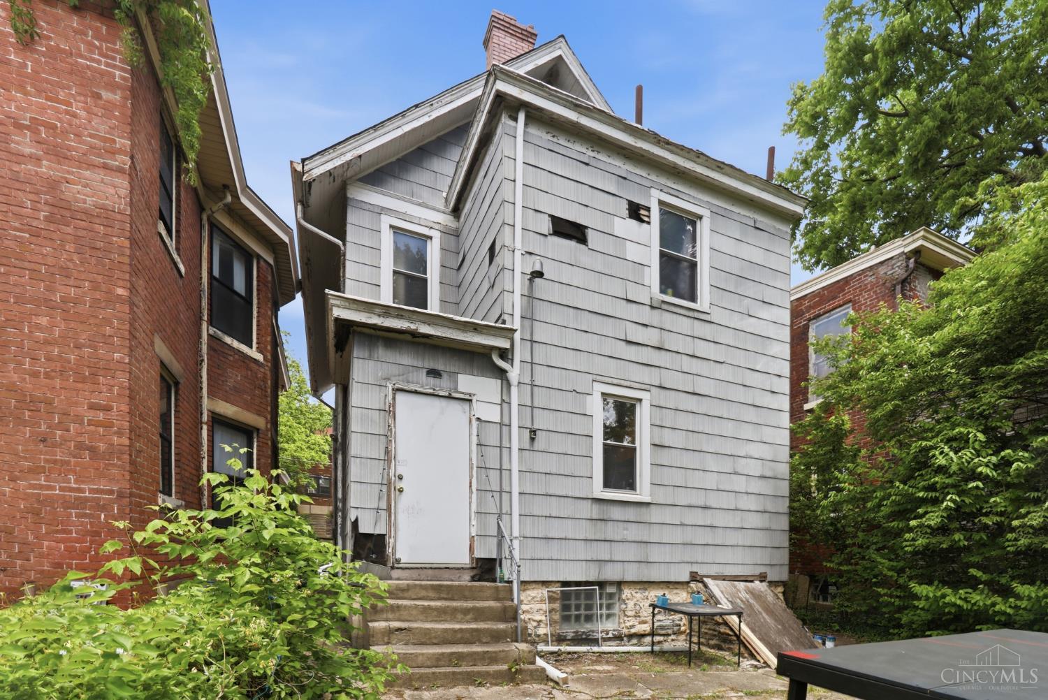 219 Atkinson Street Property Photo 50