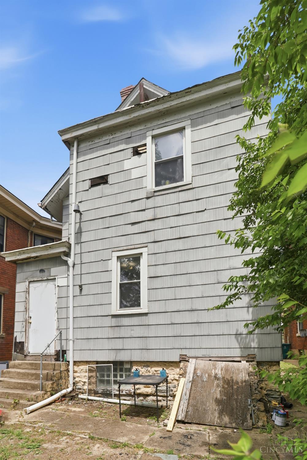 219 Atkinson Street Property Photo 53