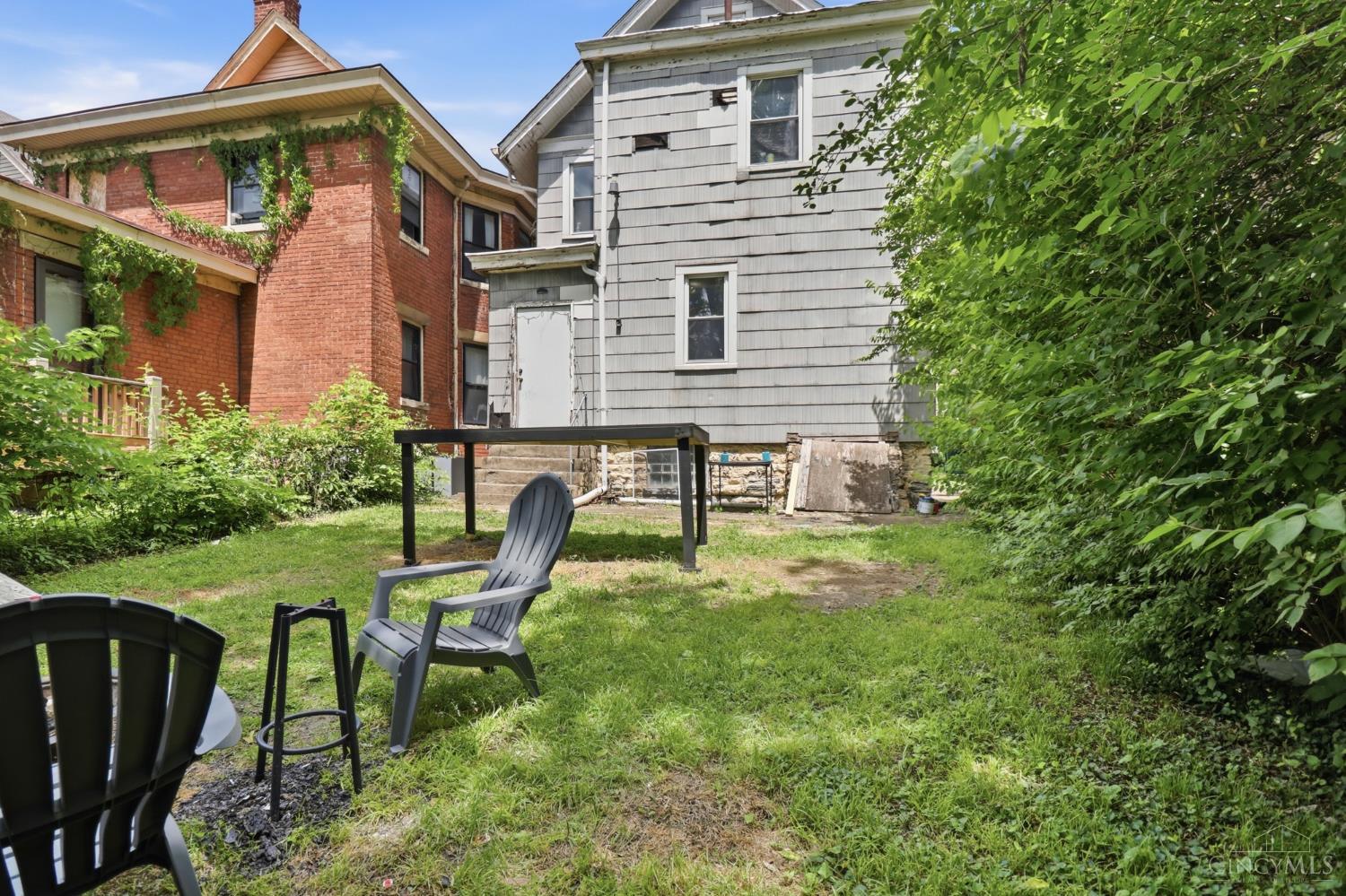 219 Atkinson Street Property Photo 55