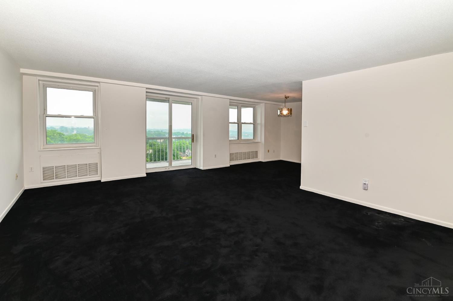 2444 Madison Road Property Photo 2
