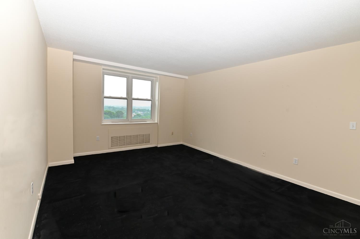 2444 Madison Road Property Photo 21