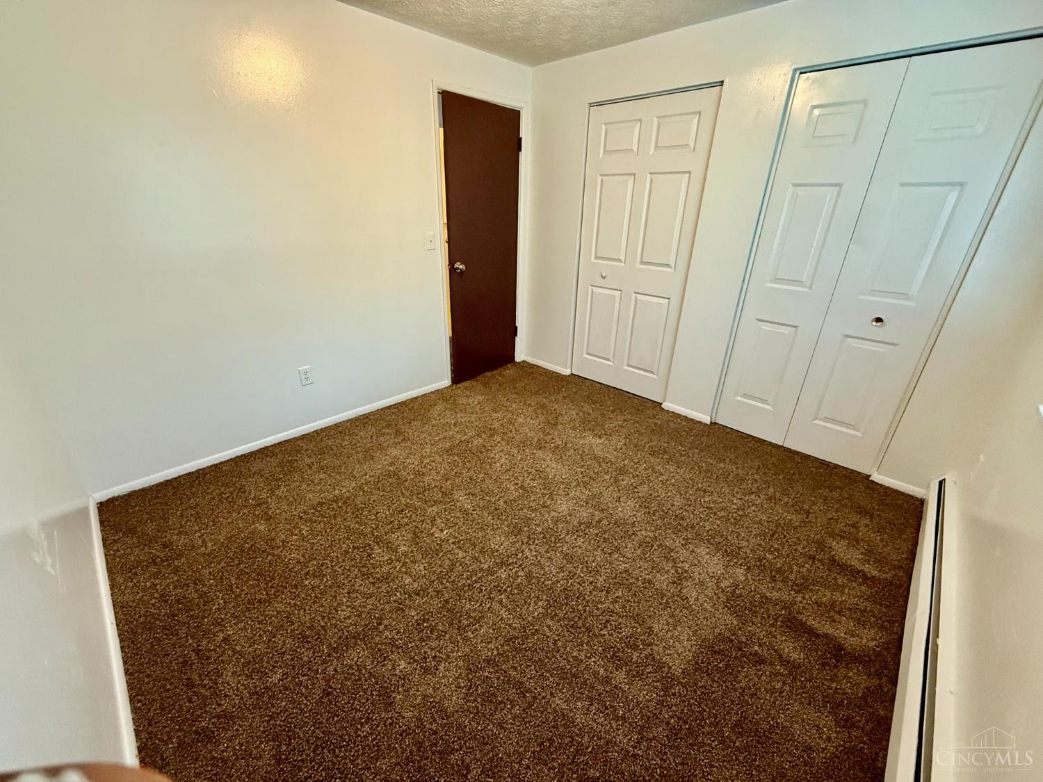 3527 Werk Road Property Photo 7