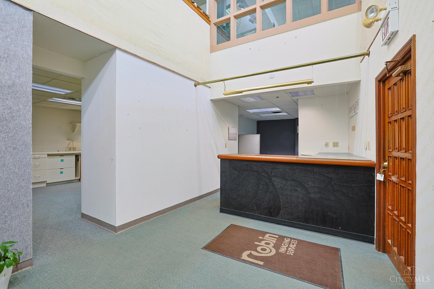 2108 Central Parkway Property Photo 11