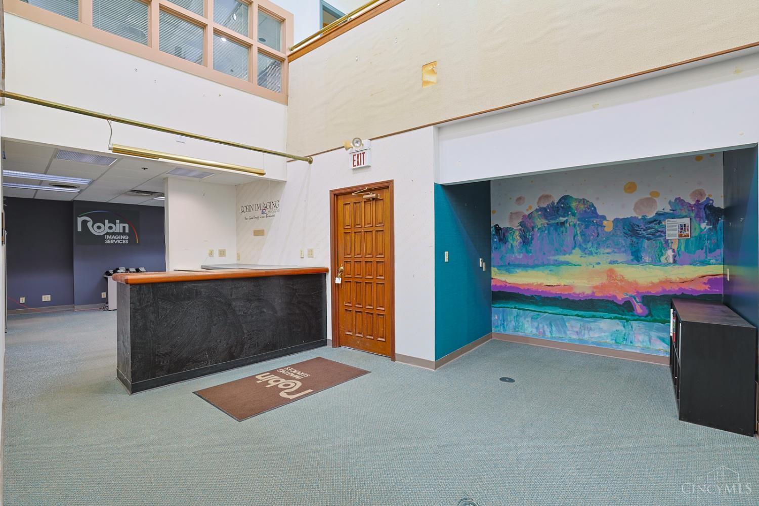 2108 Central Parkway Property Photo 12