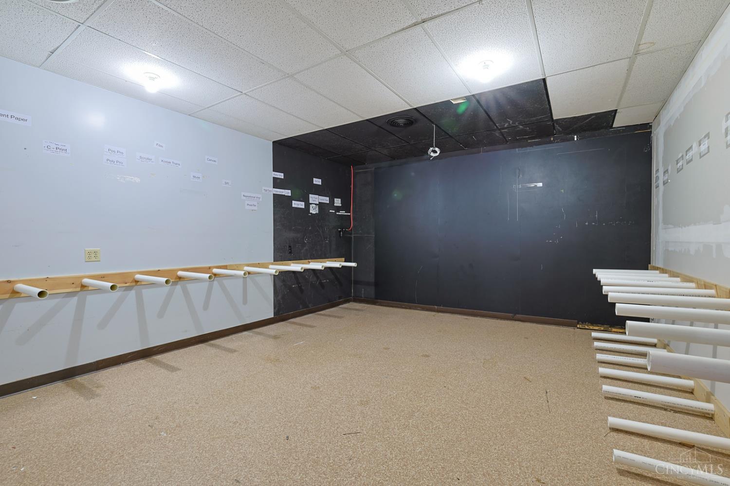 2108 Central Parkway Property Photo 24