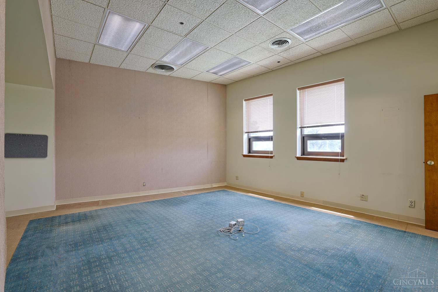 2108 Central Parkway Property Photo 49