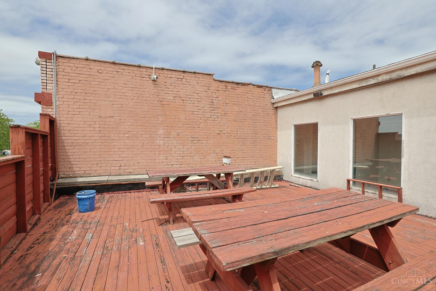 2108 Central Parkway Property Photo 61