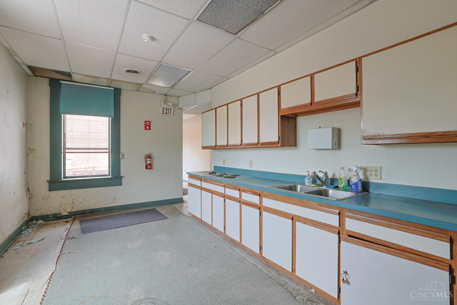 2108 Central Parkway Property Photo 64