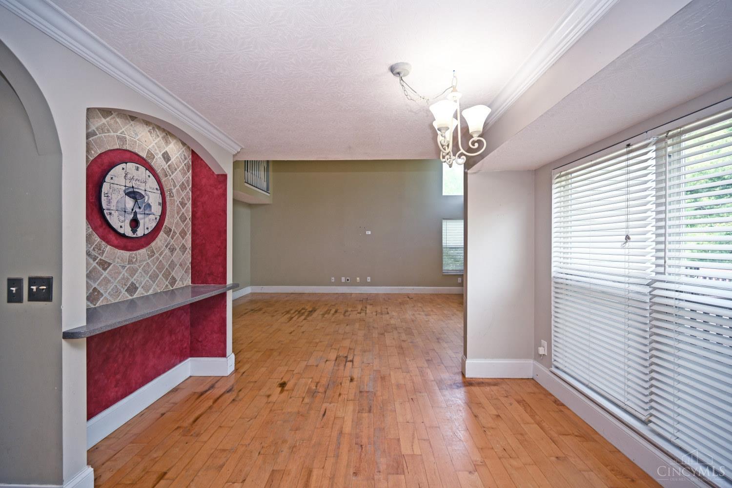 1208 Parkside Drive Property Photo 13