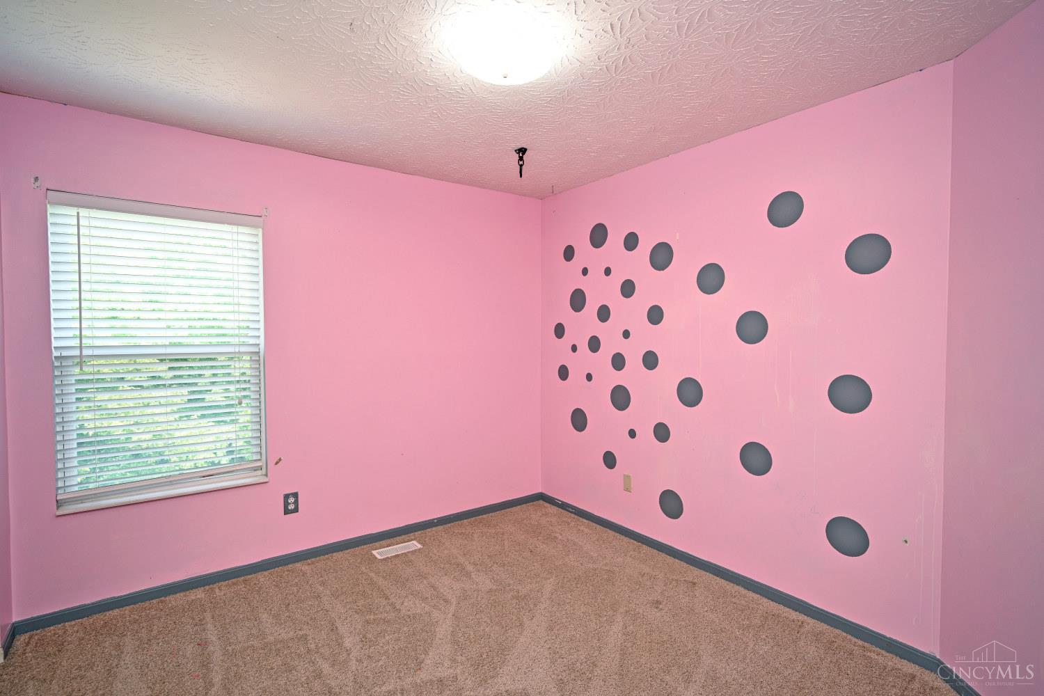 1208 Parkside Drive Property Photo 33