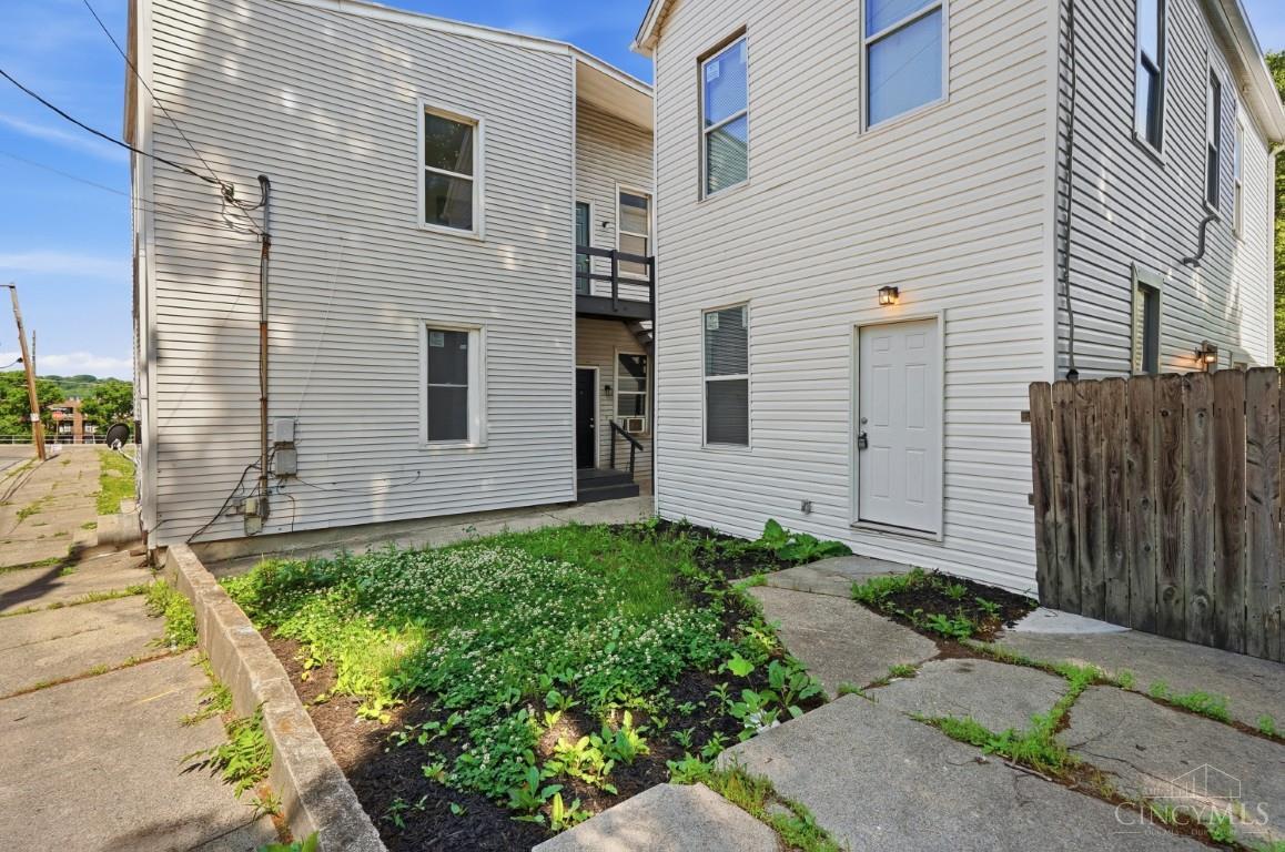 634 Tafel Street Property Photo 6
