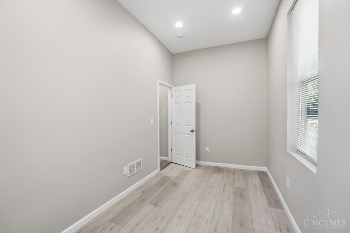 634 Tafel Street Property Photo 28