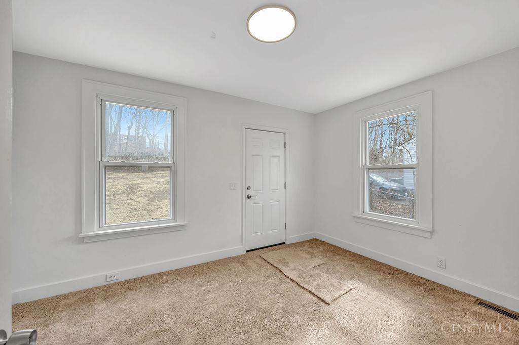 6254 Betts Avenue Property Photo 16