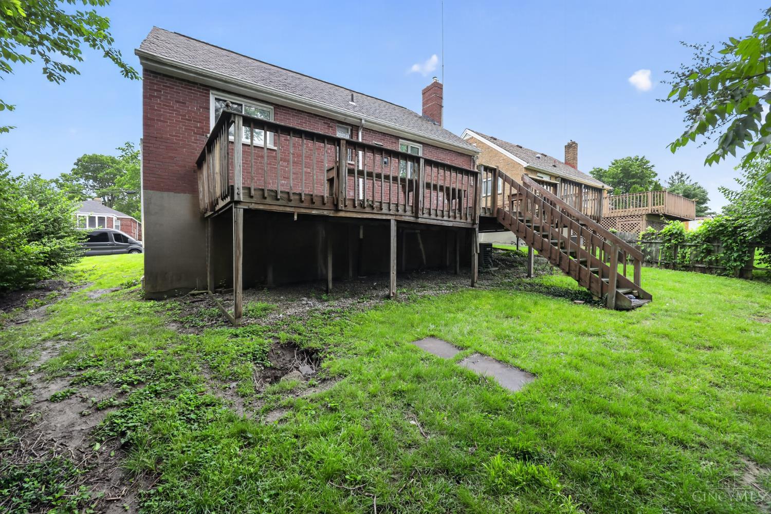 6331 Stover Avenue Property Photo 2