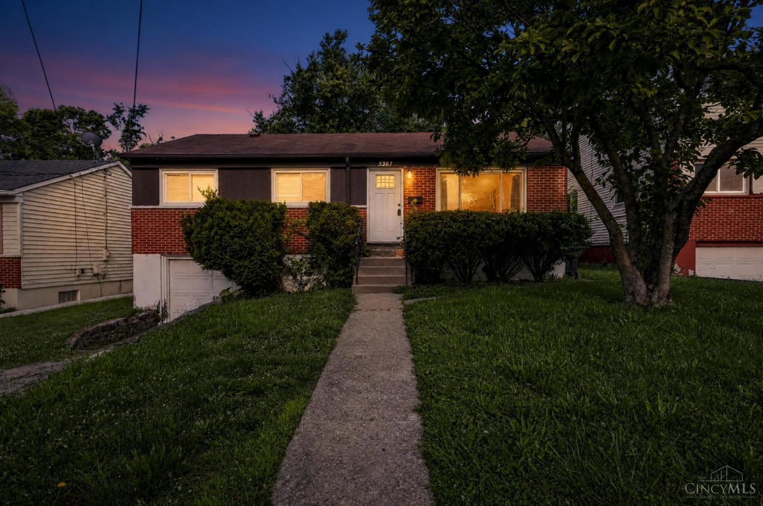 5987 Sunridge Drive Property Photo 8
