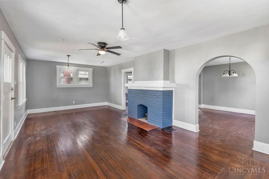3311 Augusta Avenue Property Photo 4