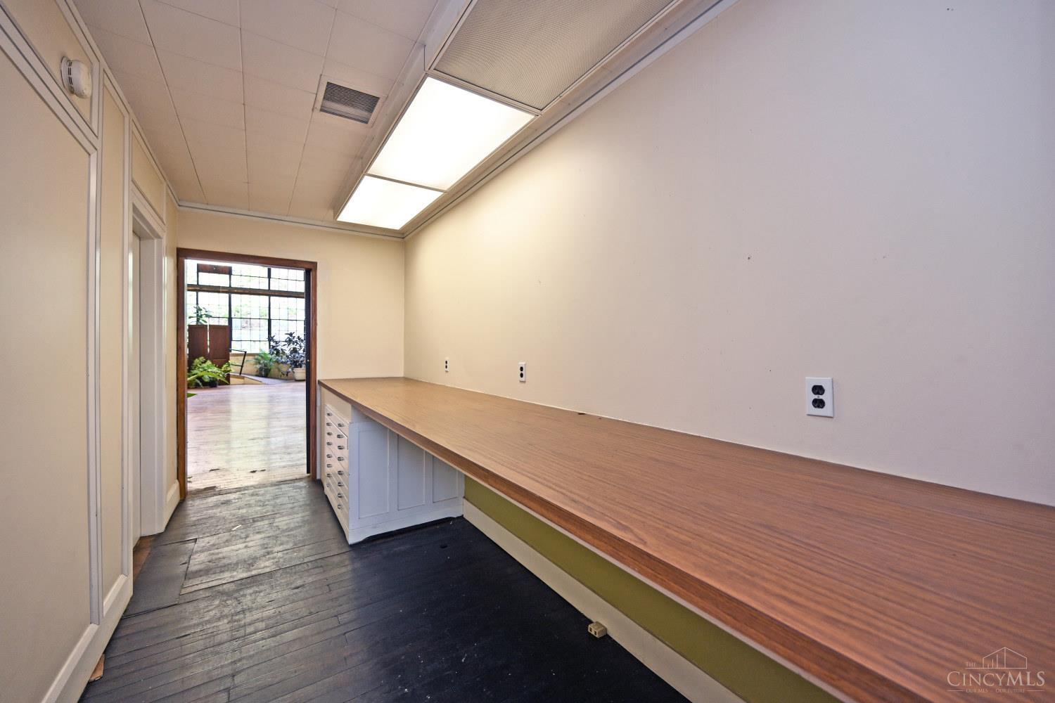 2025 Dunlap Street Property Photo 54