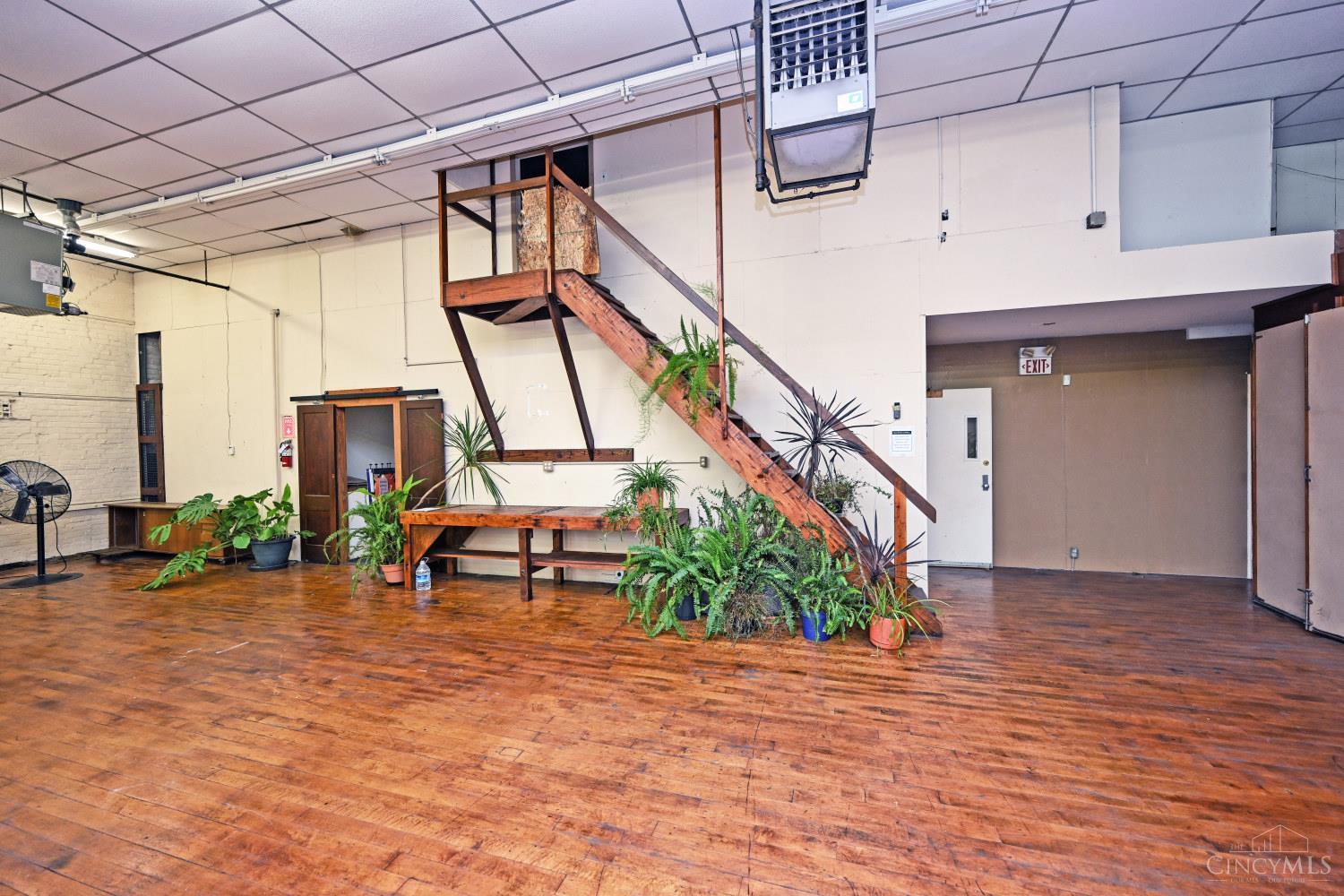 2025 Dunlap Street Property Photo 57