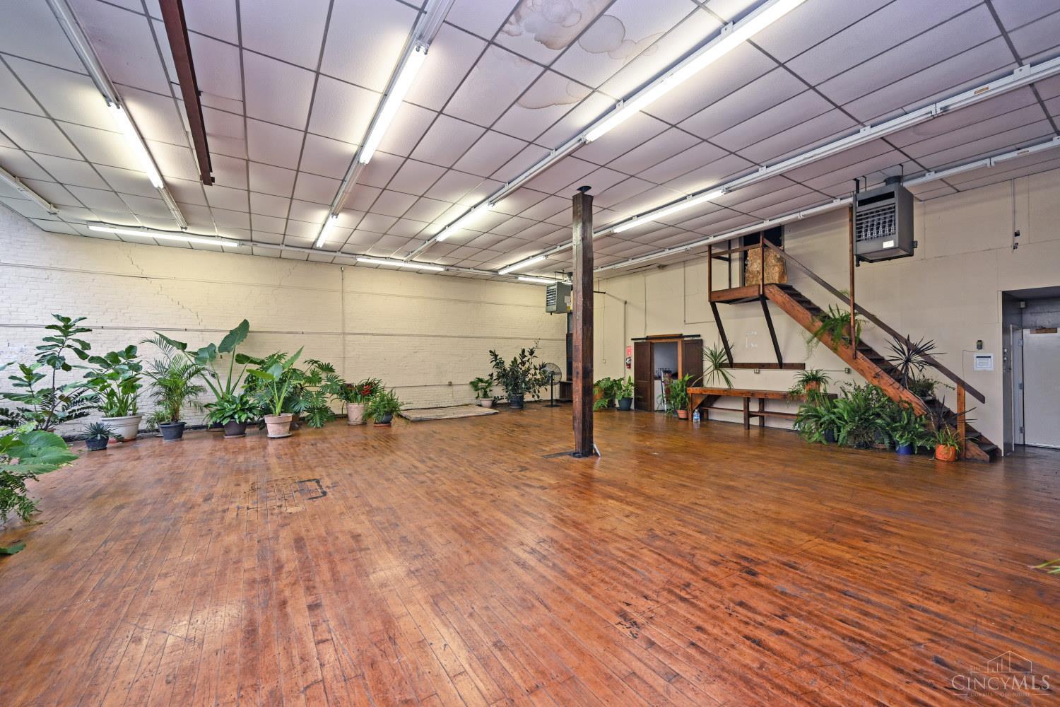 2025 Dunlap Street Property Photo 59