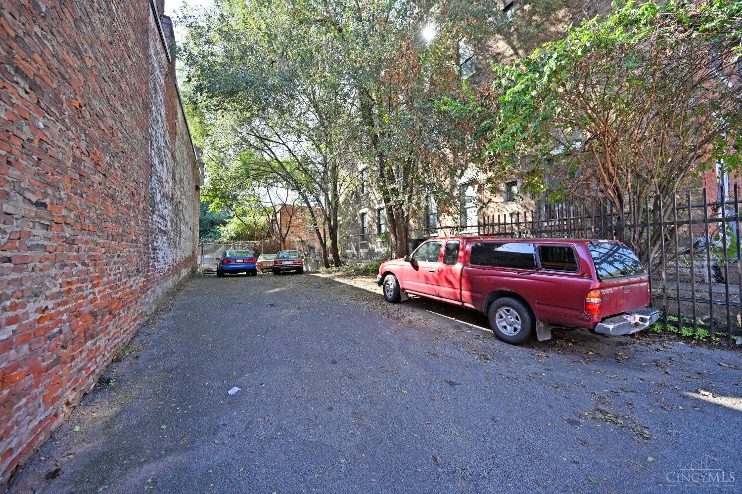 2025 Dunlap Street Property Photo 64