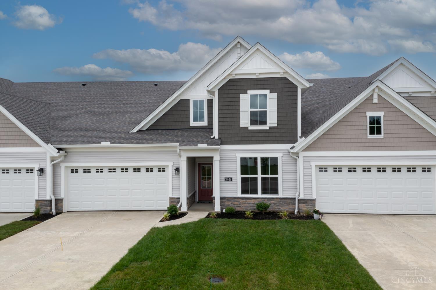3449 Belgian Circle Property Photo 2