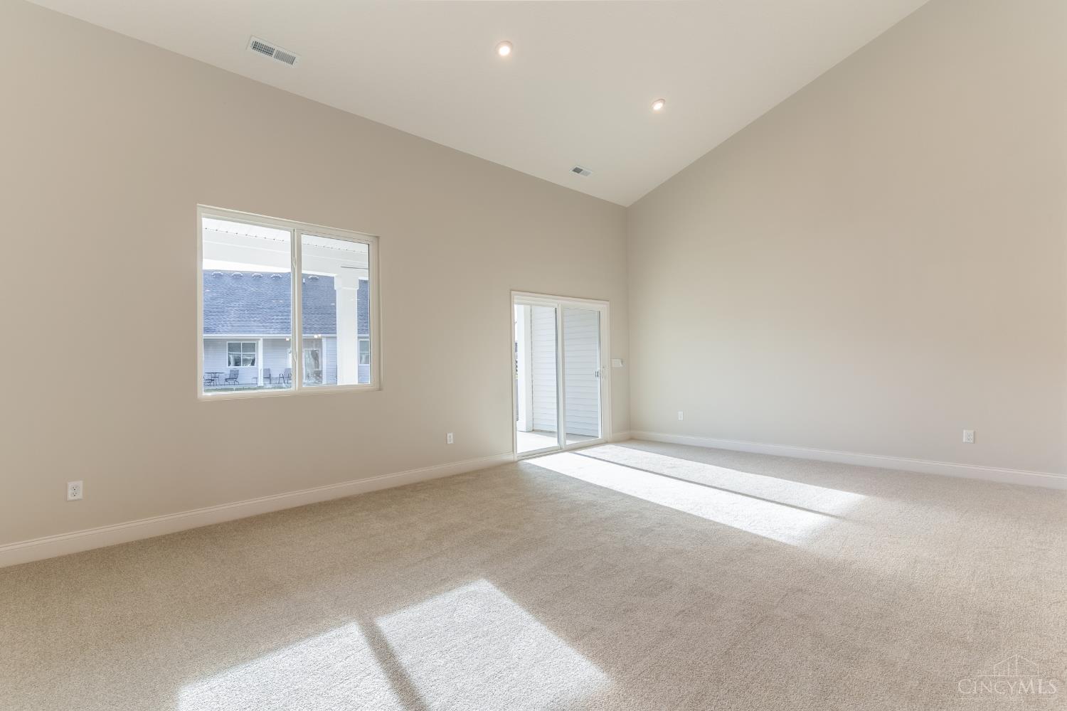 3449 Belgian Circle Property Photo 5