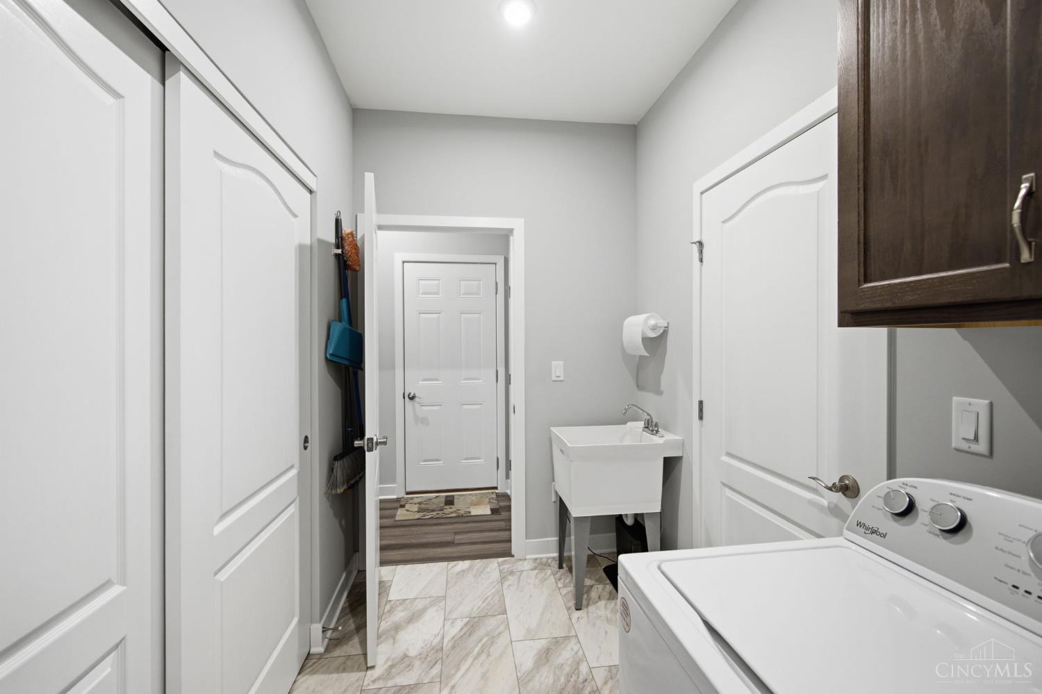 821 Mulligan Place Property Photo 33
