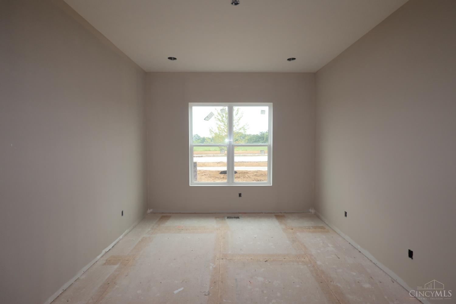 5305 Gaudi Lane Property Photo 6