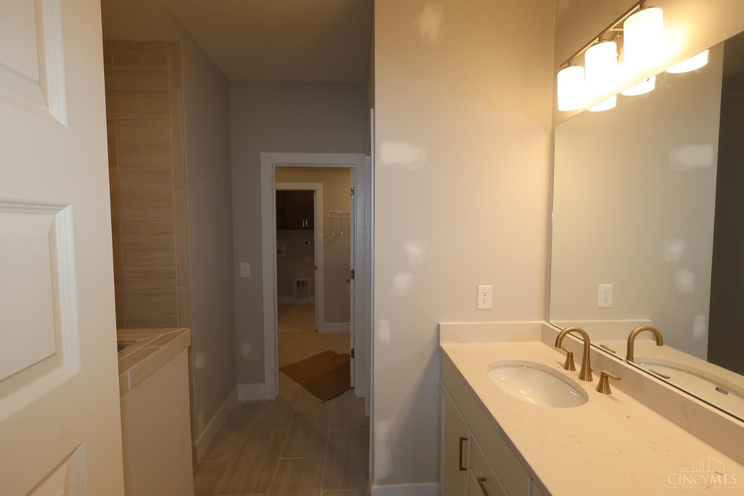 7951 Monet Drive Property Photo 13