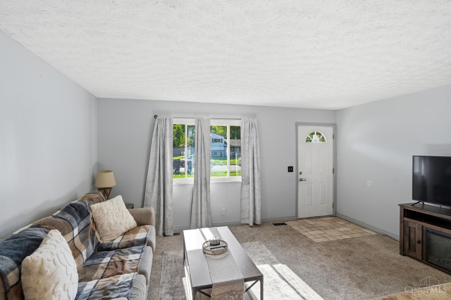 5752 Lake Superior Drive Property Photo 2