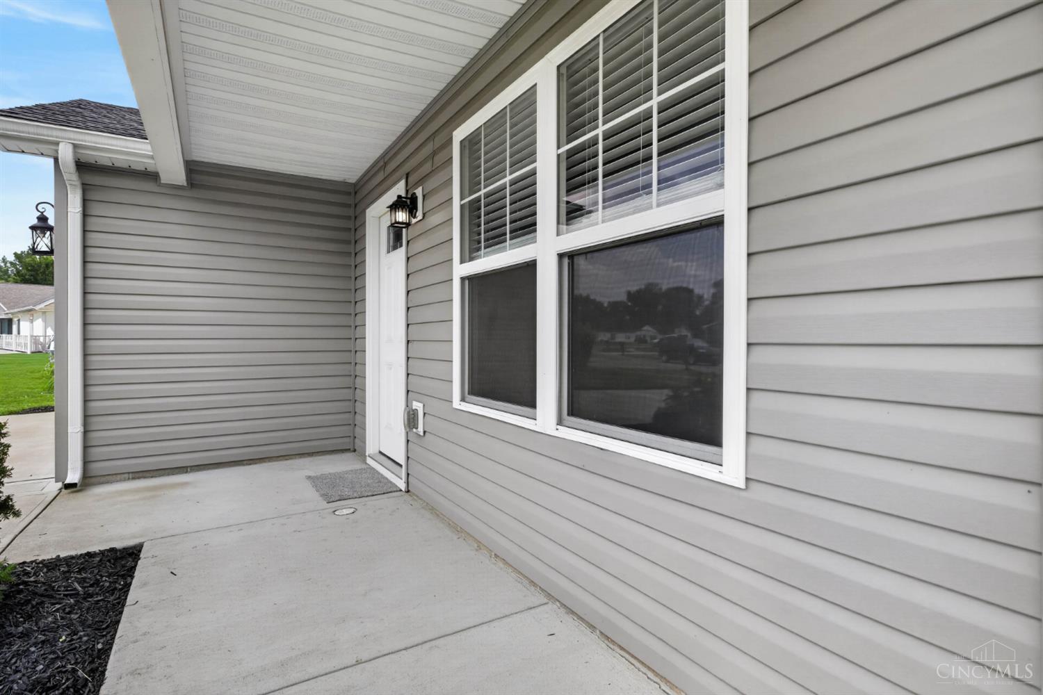 605 Diamond Loop Property Photo 9
