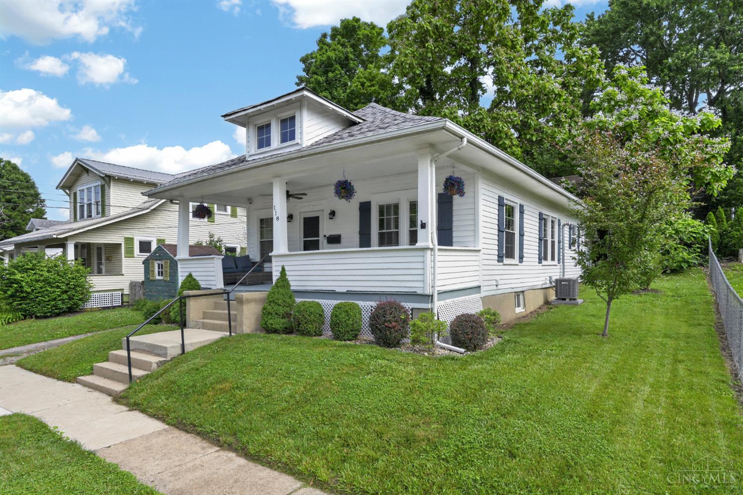 W 118 Pleasant Street Property Photo 1