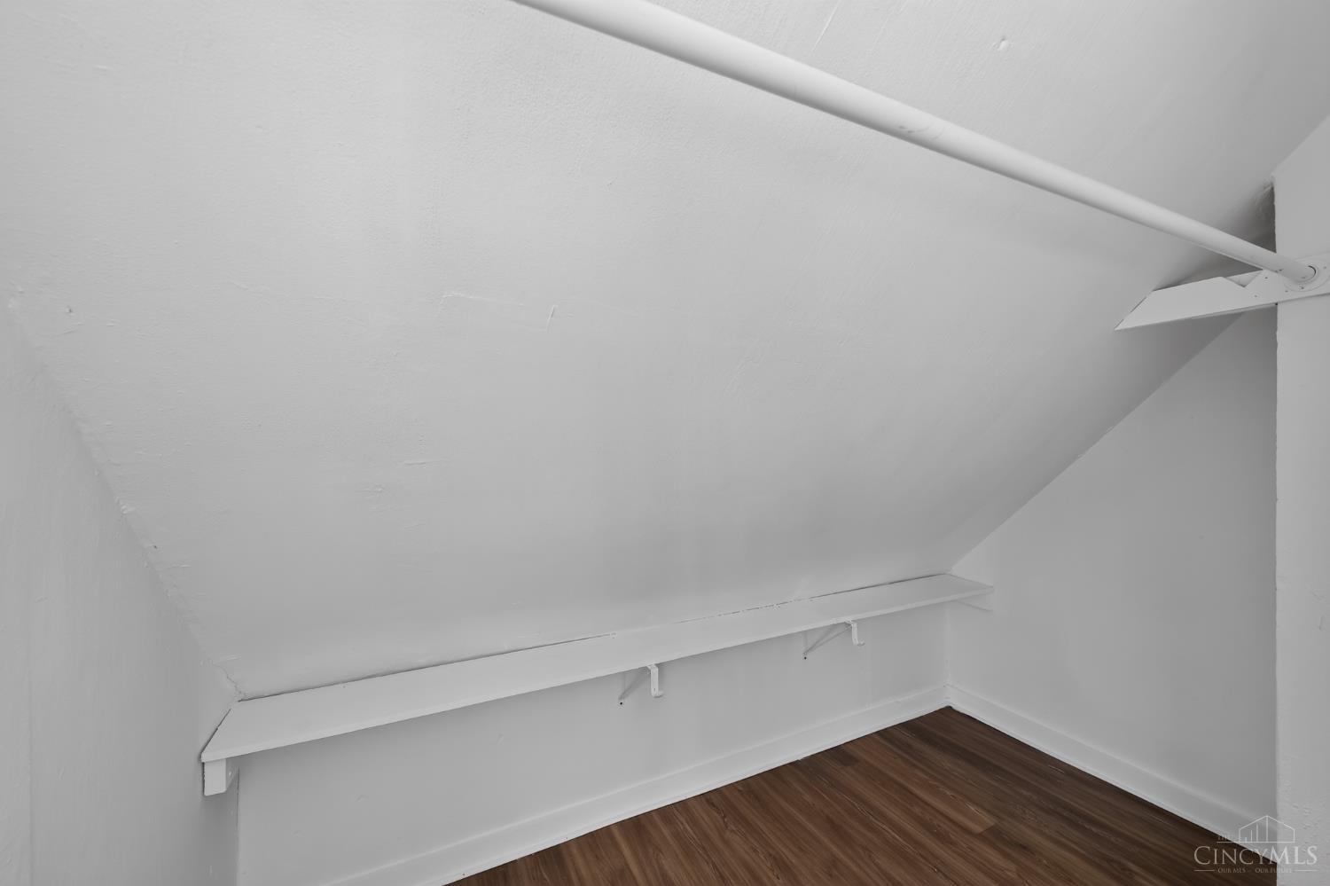 779 Symmes Avenue Property Photo 16