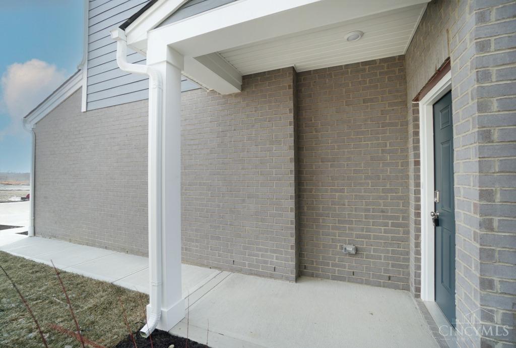 5570 Boulder Court Property Photo 3