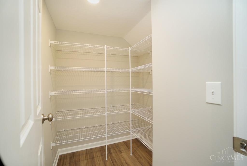 5570 Boulder Court Property Photo 12