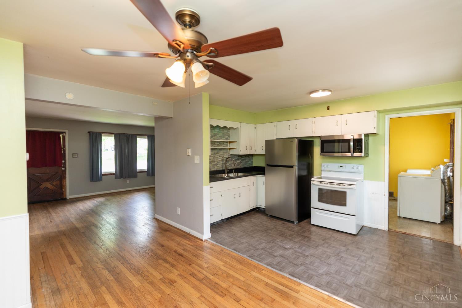 1031 Schiff Avenue Property Photo 7