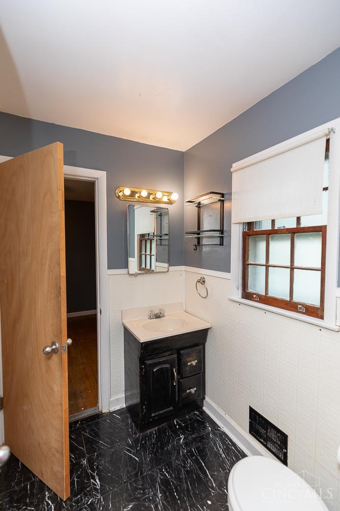 1031 Schiff Avenue Property Photo 11