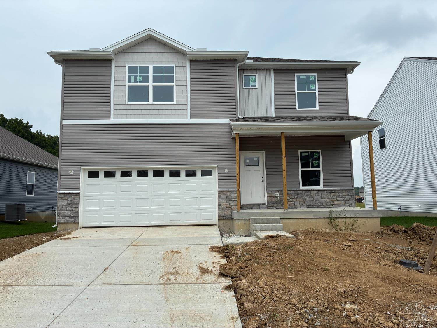 1772 Parkfield Way Property Photo 1