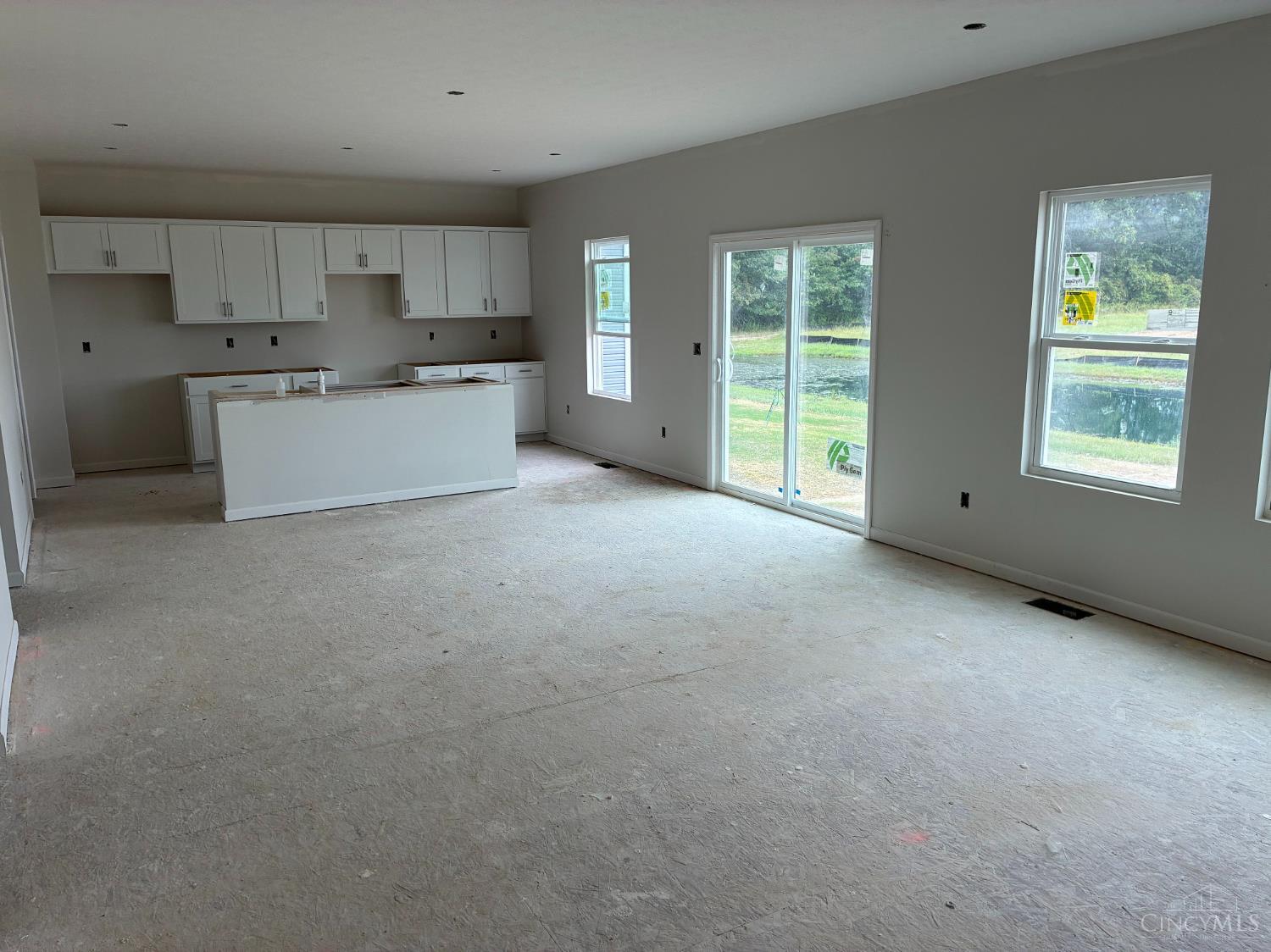 1772 Parkfield Way Property Photo 4