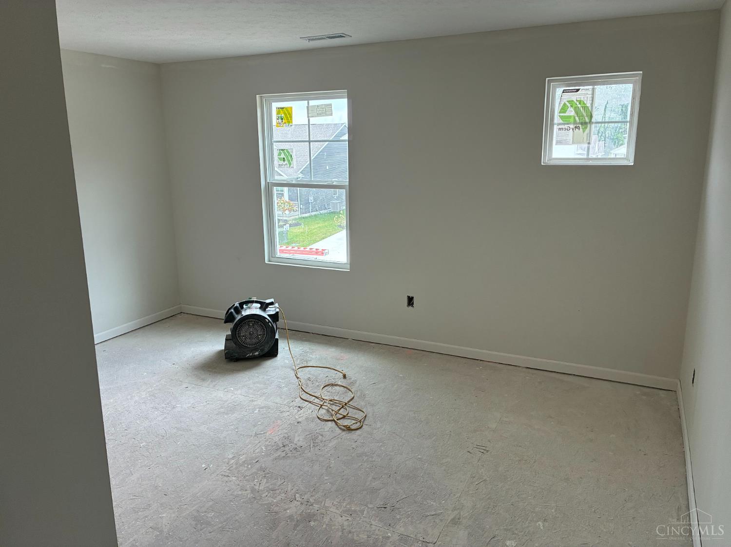 1772 Parkfield Way Property Photo 5