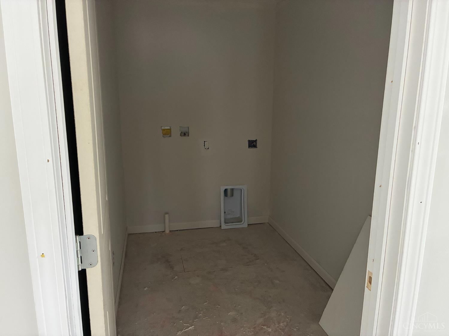 1772 Parkfield Way Property Photo 8