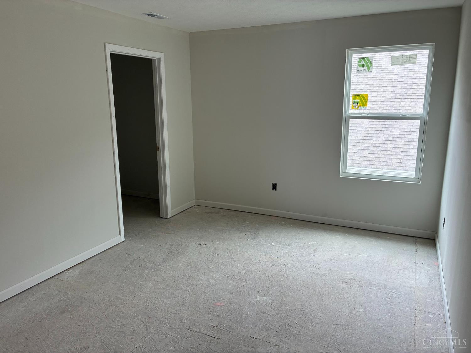 1772 Parkfield Way Property Photo 9