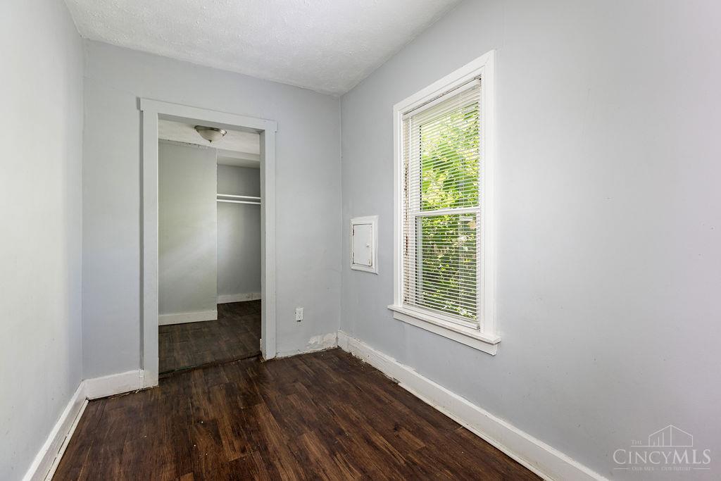4900 Genesee Avenue Property Photo 20