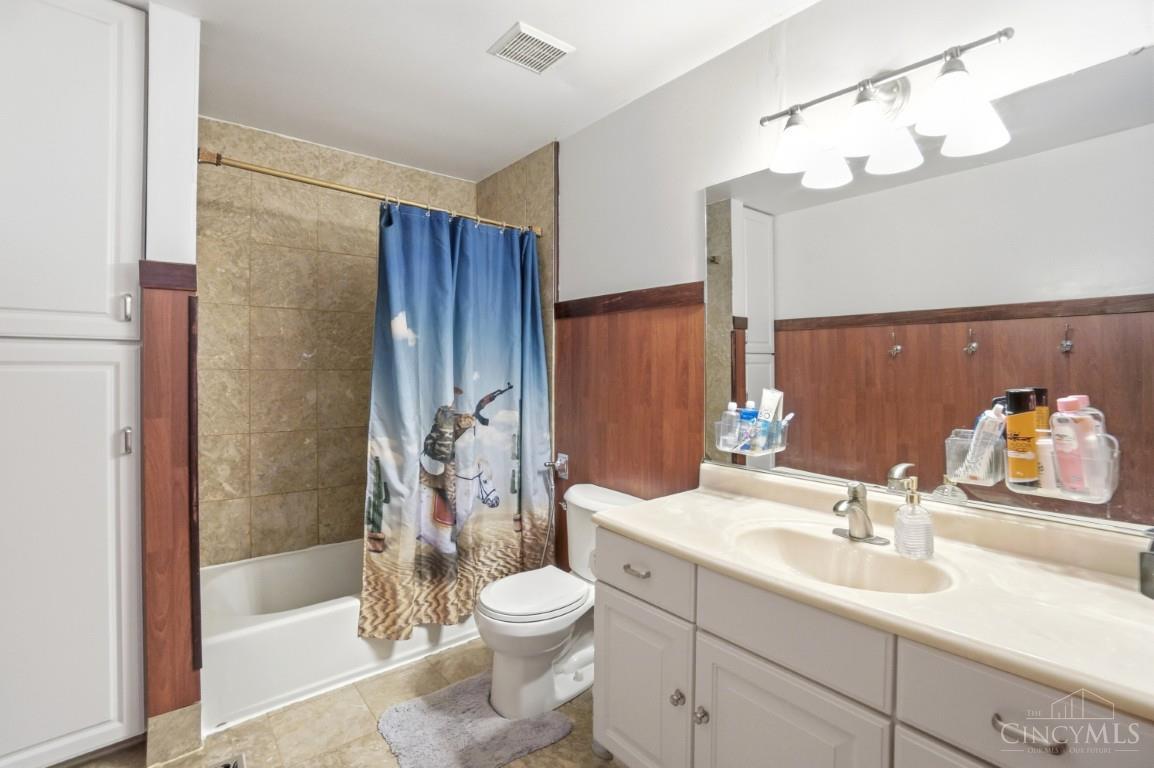 5081 Parkside Drive Property Photo 32