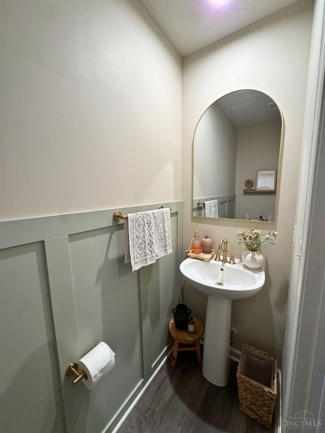 5935 Regatta Drive Property Photo 14