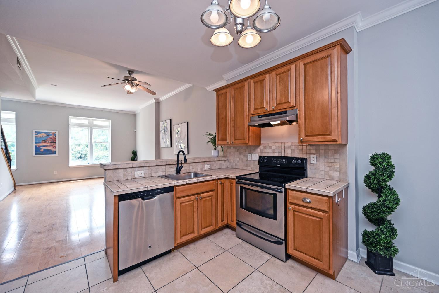 2100 Sinton Avenue Property Photo 14