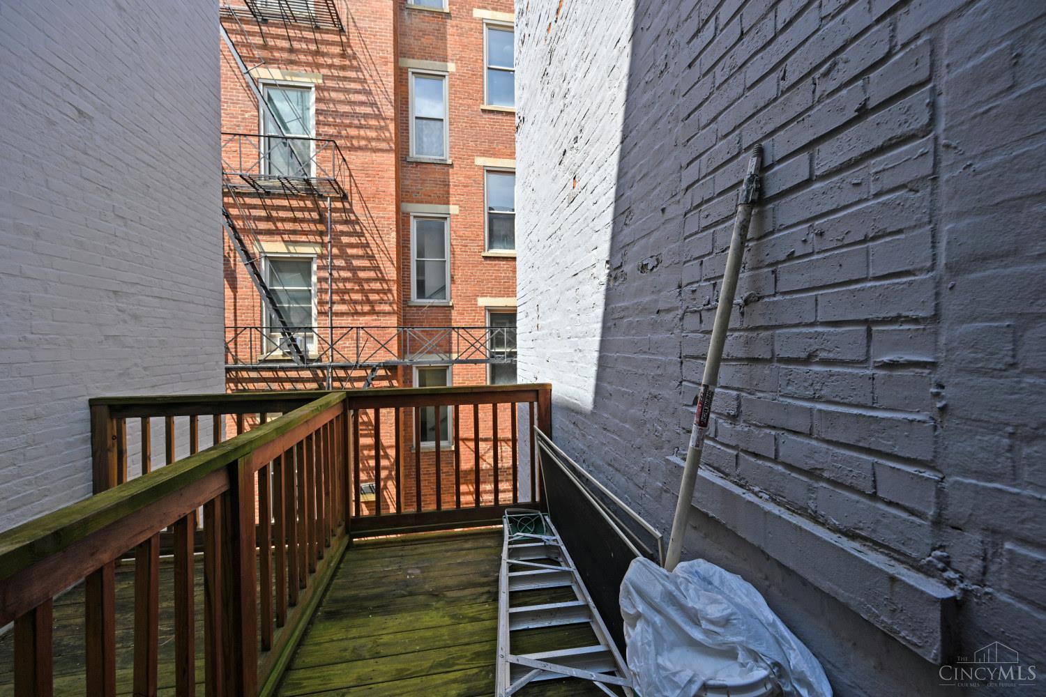 2100 Sinton Avenue Property Photo 18